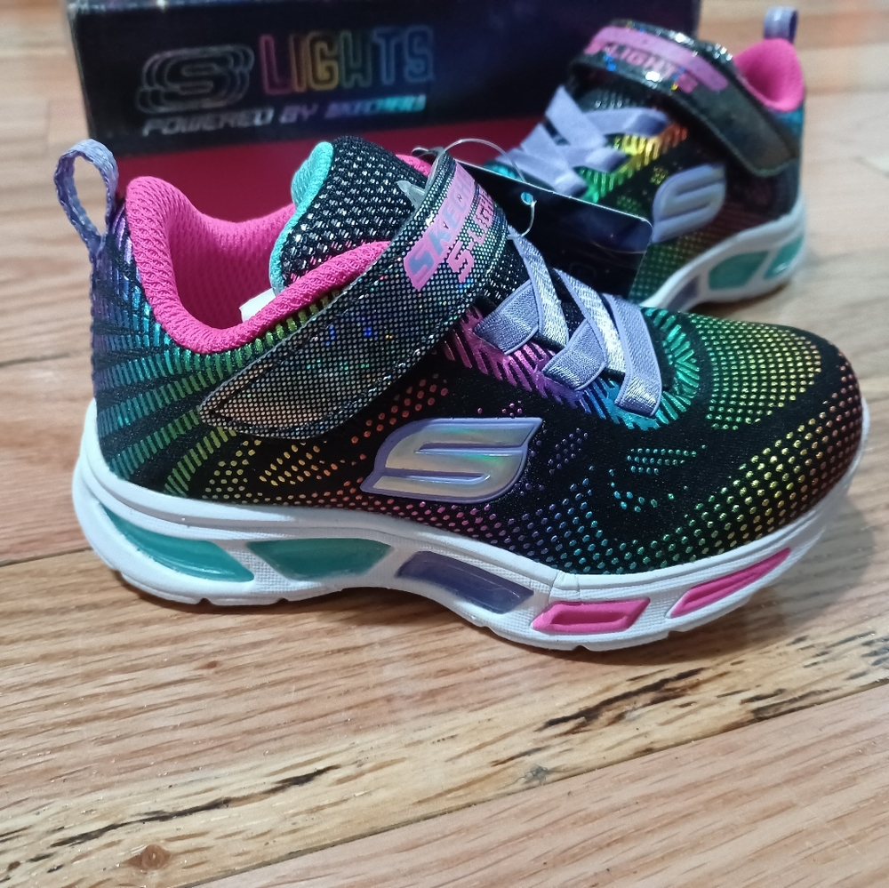 Skechers Gleam And Dream Light Up Sneakers